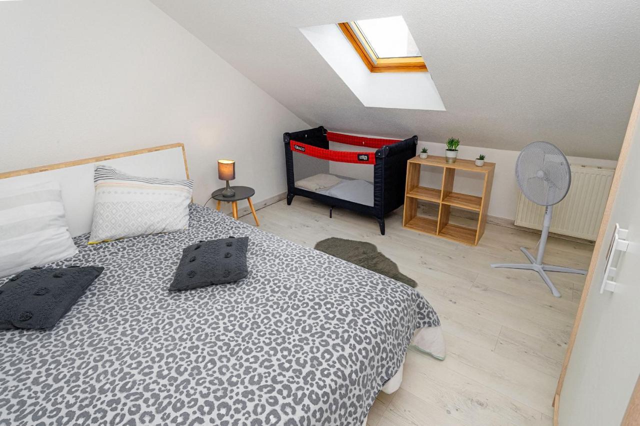 Ld - Location Montlucon Apartment Luaran gambar