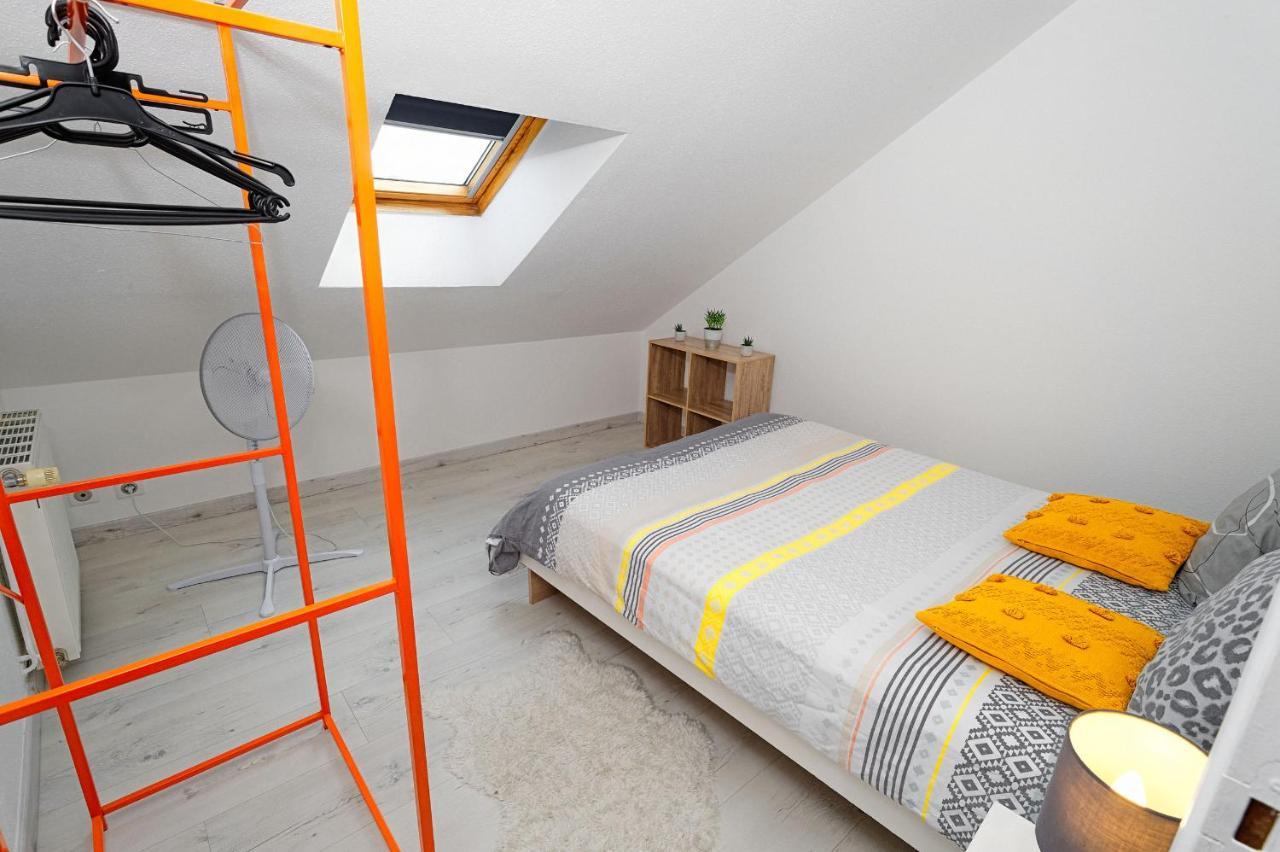Ld - Location Montlucon Apartment Luaran gambar